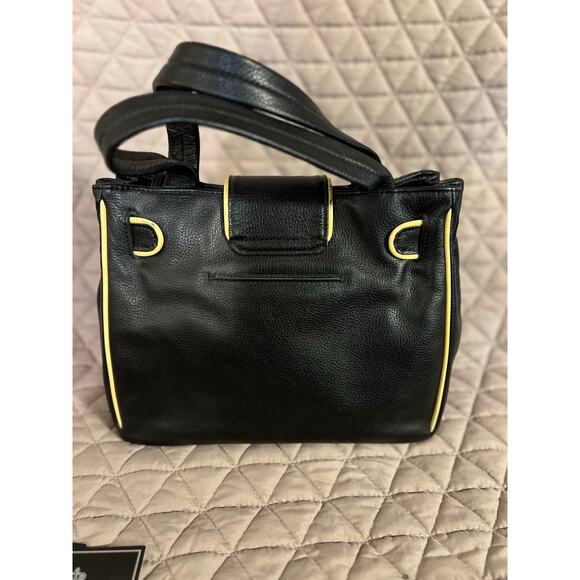 MY FLAT IN LONDON DEBUTANTE BLACK & CREAM SOFT LEATHER BOWTIE SATCHEL - Picture 2 of 14